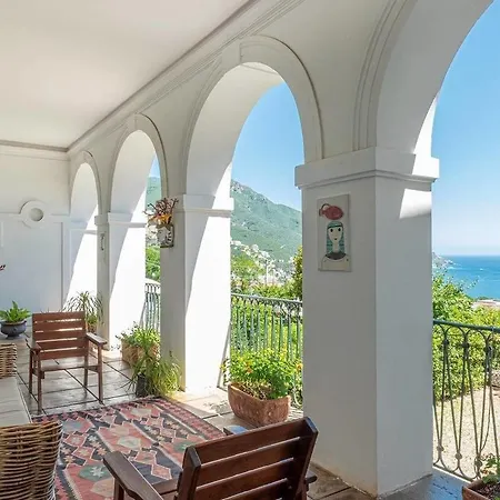 Spacious Villa With Beautiful View And Plot Villa Villammare